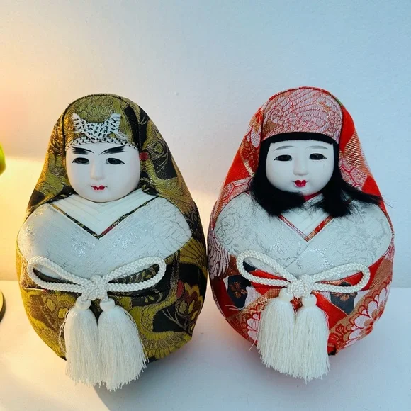 Vintage Japanese Dolls Daruma Hime Ningyo Pair Empress Jingu Handpainted H 8.5” - Picture 7 of 9